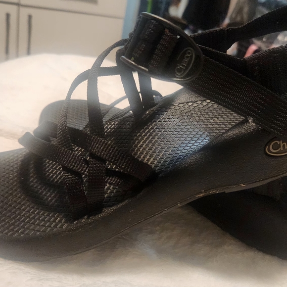 Chaco size 9 - Picture 2 of 9